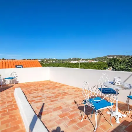 Oliva Al Ii Holiday home